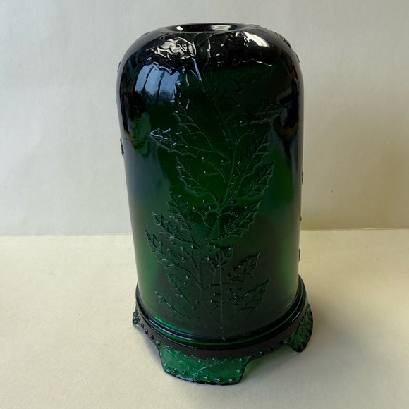 Vintage Mosser Emeral Green Holly Leaf and Berry Fairy Lamp with Thumb Handle - Picture 4 of 10